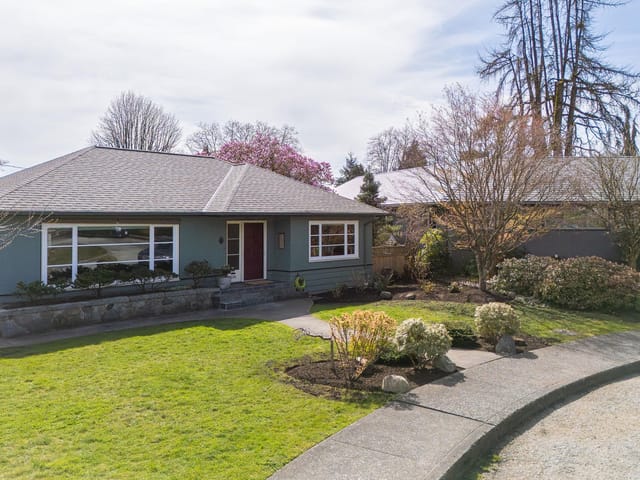 House for sale in New Westminster, New Westminster, 106 College Court, 263149816 | Realtylink.org