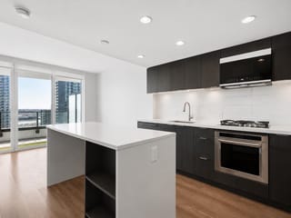 Apartment for sale in Vancouver, Vancouver West, 1909 8189 Cambie Street, 263149836 | Realtylink.org
