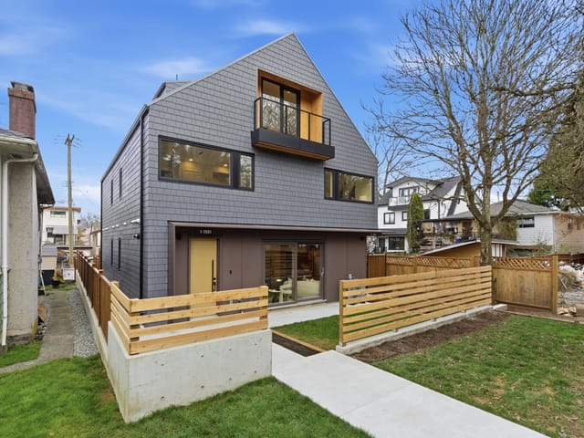 1/2 Duplex for sale in Vancouver, Vancouver East, 1 2091 E 20th Avenue, 263149846 | Realtylink.org