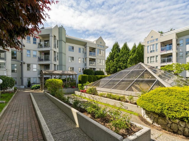 Apartment for sale in Abbotsford, Abbotsford, 311 2575 Ware Street, 263149861 | Realtylink.org