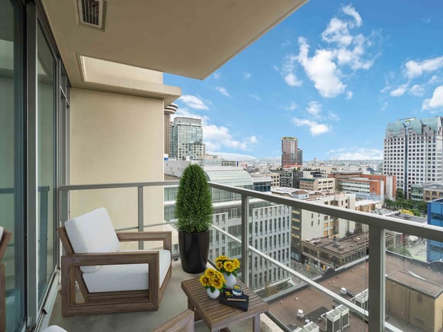 Apartment for sale in Vancouver, Vancouver West, 1311 610 Granville Street, 263149961 | Realtylink.org