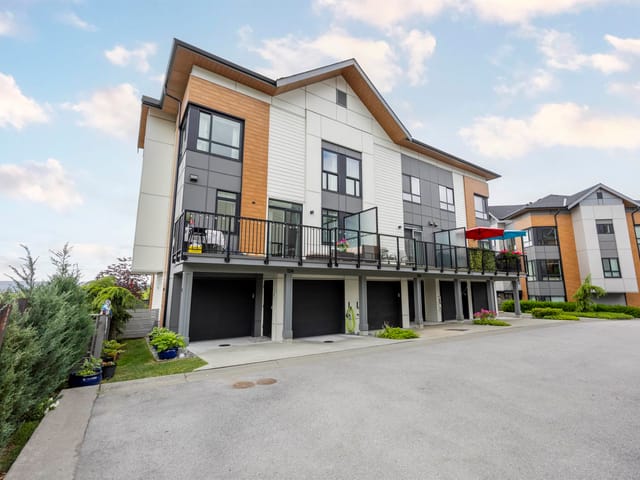 Townhouse for sale in Surrey, Surrey, 123 15111 Edmund Drive, 263150098 | Realtylink.org