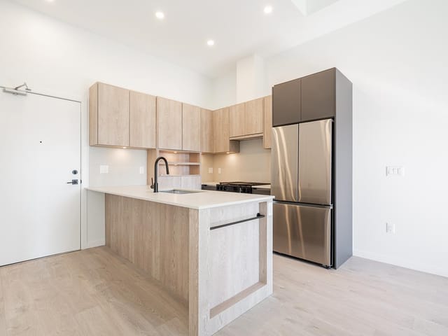 Apartment for sale in Surrey, Cloverdale, 304 19577 65b Avenue, 263150099 | Realtylink.org