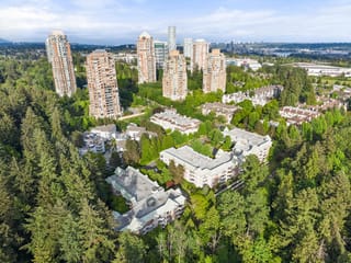Apartment for sale in Burnaby, Burnaby South, 410 6737 Station Hill Court, 263150116 | Realtylink.org