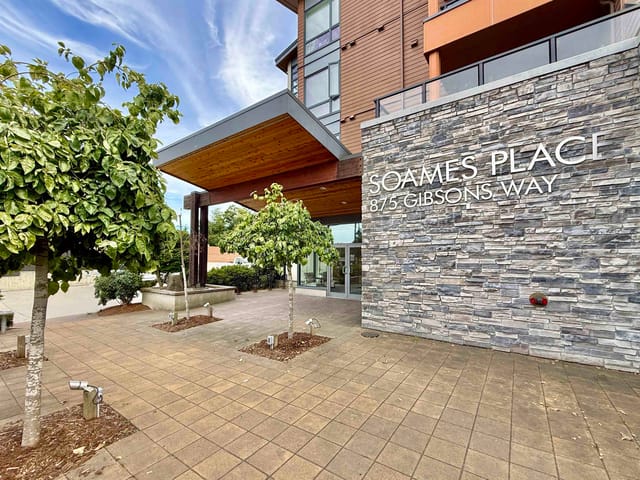 Apartment for sale in Gibsons, Sunshine Coast, 205 875 Gibsons Way, 263150185 | Realtylink.org