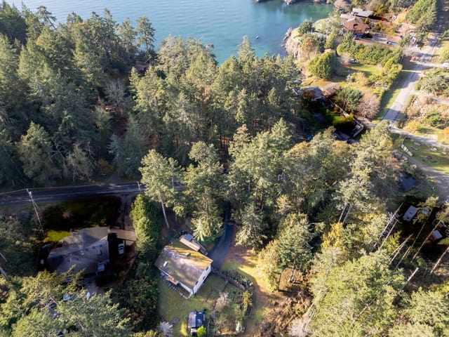 House for sale in Pender Island, Islands-Van. & Gulf, 37150 Schooner Way, 263150251 | Realtylink.org