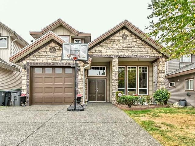House for sale in Surrey, Cloverdale, 17460 64a Avenue, 263150343 | Realtylink.org