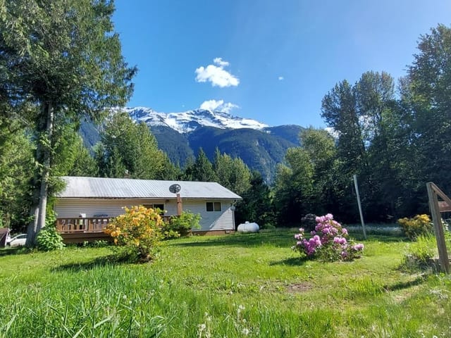 House for sale in Hagensborg, Williams Lake, 2250 Mackenzie 20 Highway, 263150345 | Realtylink.org