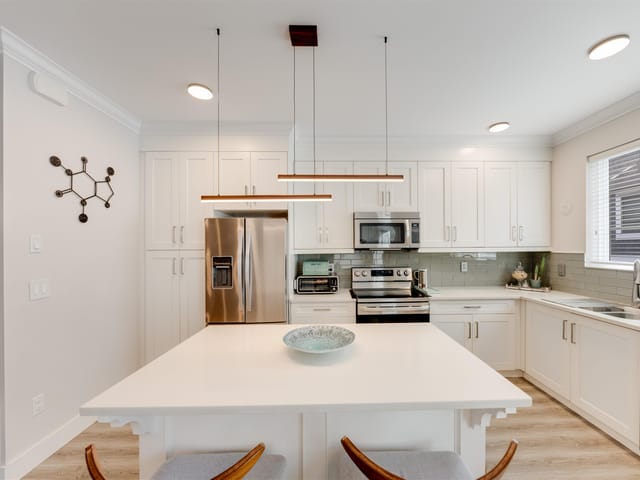 Townhouse for sale in Surrey, Cloverdale, 9 6767 196 Street, 263150362 | Realtylink.org