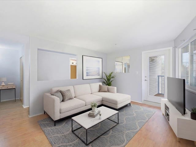 Apartment for sale in Maple Ridge, Maple Ridge, 311 11595 Fraser Street, 263150390 | Realtylink.org
