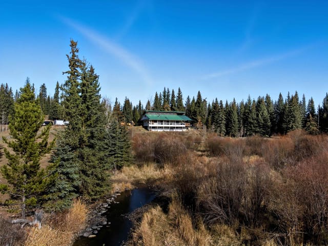 House for sale in 100 Mile House, 100 Mile House, 6391 Houseman Road, 263150398 | Realtylink.org
