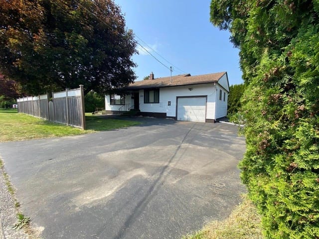 House for sale in Chilliwack, Chilliwack, 45685 Herron Avenue, 263150476 | Realtylink.org