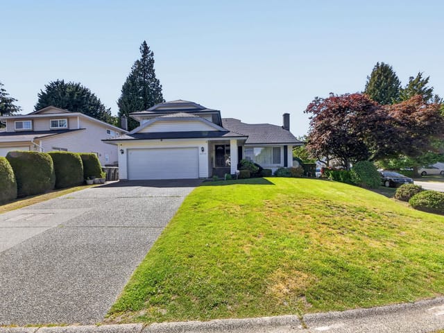 House for sale in Surrey, Surrey, 6715 128b Street, 263150595 | Realtylink.org