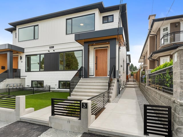 1/2 Duplex for sale in Burnaby, Burnaby South, 1 7822 Goodlad Street, 263150671 | Realtylink.org