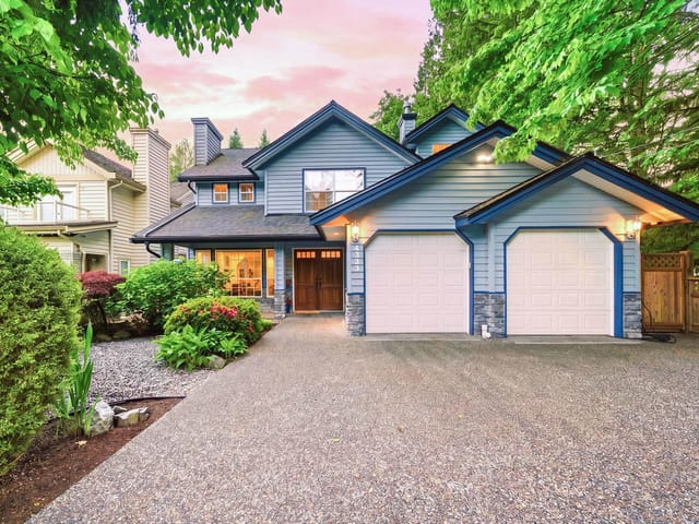 House for sale in North Vancouver, North Vancouver, 4383 Cove Cliff Road, 263150704 | Realtylink.org