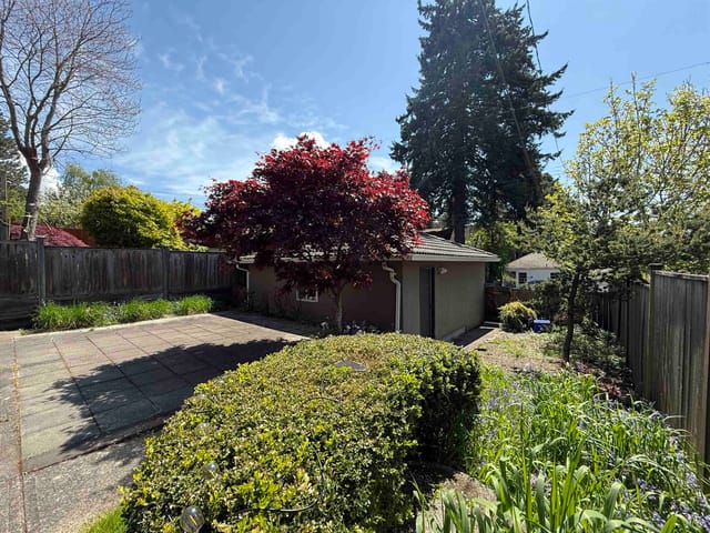 House for rent in Vancouver, Vancouver West, 1 Bed Suite 3900 W 24th Avenue, 263150770 | Realtylink.org