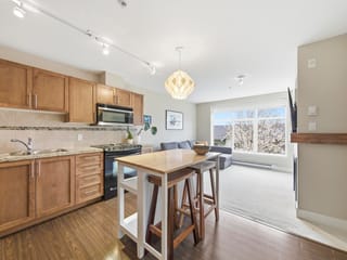 Apartment for sale in Squamish, Squamish, 319 1211 Village Green Way, 263150786 | Realtylink.org