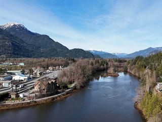 Apartment for sale in Squamish, Squamish, 415 1500 Scott Crescent, 263150814 | Realtylink.org