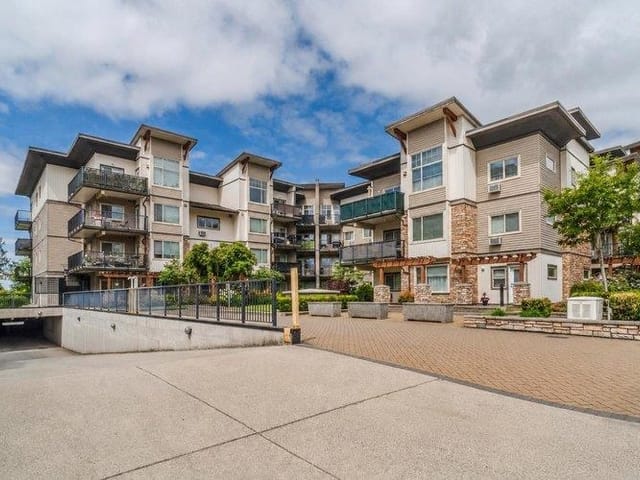 Apartment for sale in Maple Ridge, Maple Ridge, 317 11935 Burnett Street, 263150904 | Realtylink.org