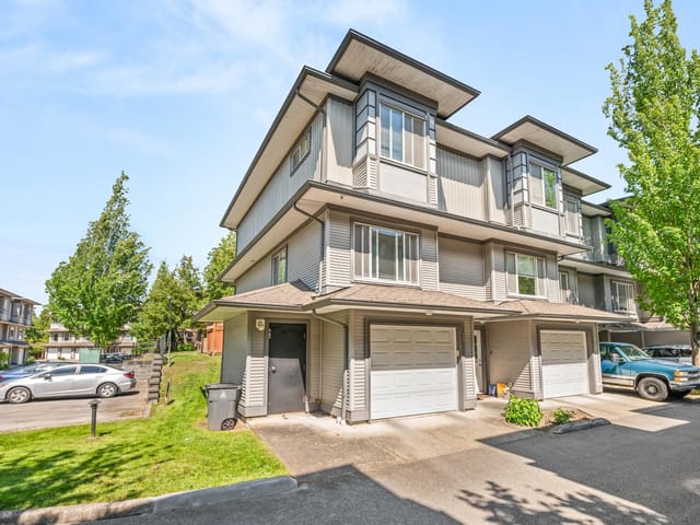 Townhouse for sale in Surrey, Cloverdale, 75 18701 66 Avenue, 263150921 | Realtylink.org