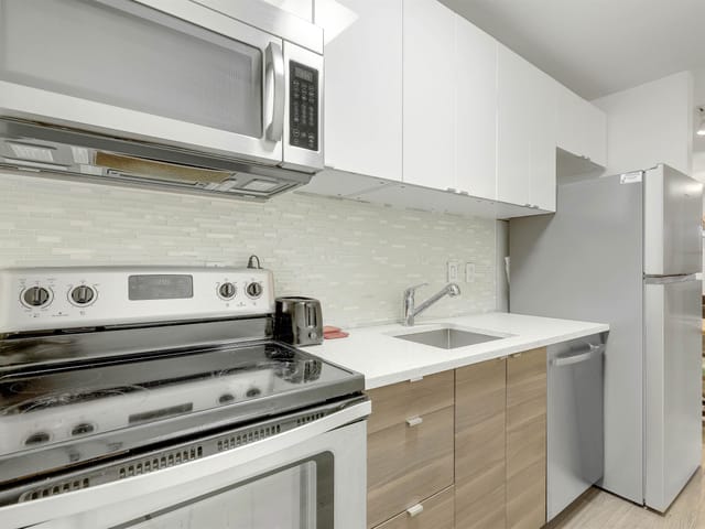 Apartment for sale in Vancouver, Vancouver West, 208 1106 Pacific Street, 263150991 | Realtylink.org