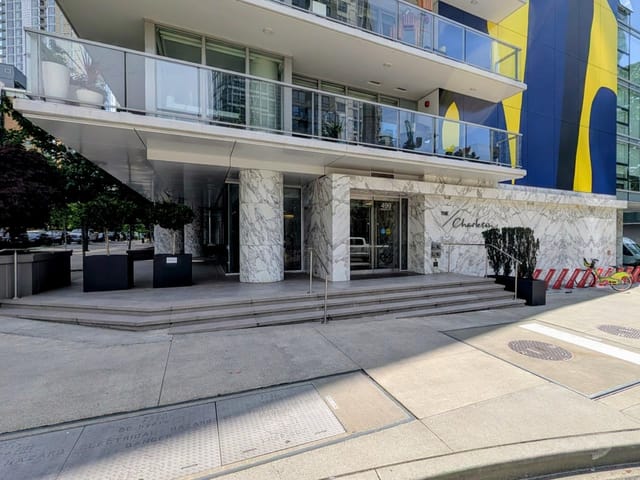 Apartment for sale in Vancouver, Vancouver West, 3302 499 Pacific Street, 263151020 | Realtylink.org