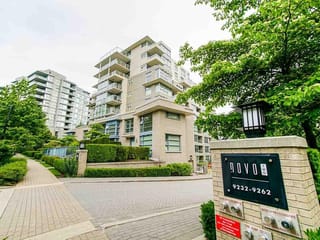 Apartment for sale in Burnaby, Burnaby North, 210 9232 University Crescent, 263151074 | Realtylink.org