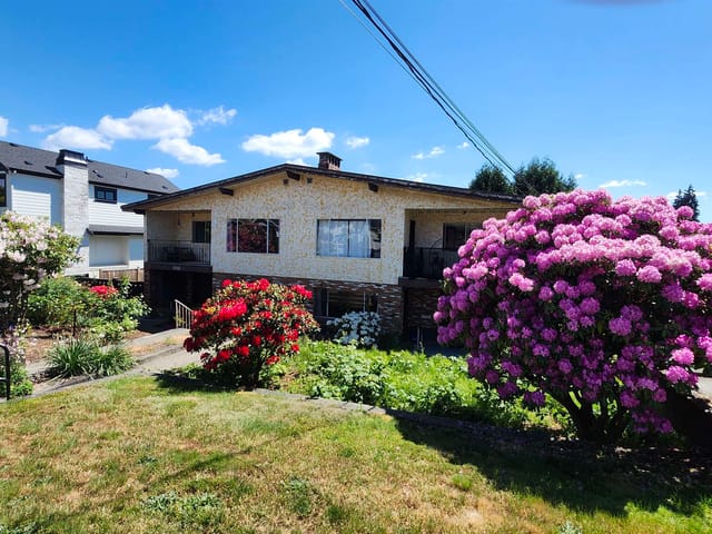 Duplex for sale in Coquitlam, Coquitlam, 1046 Madore Avenue, 263151129 | Realtylink.org