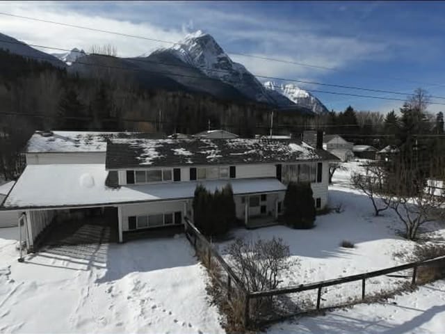 House for sale in New Hazelton, Hazelton & Hwy 37, 4522 13th Avenue, 263151251 | Realtylink.org