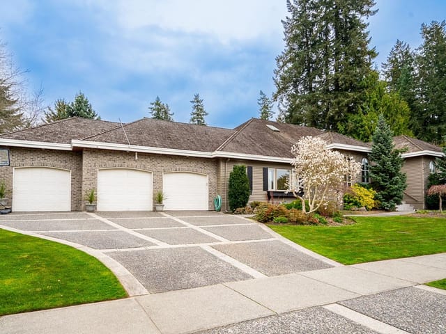 House for sale in Surrey, South Surrey White Rock, 2318 Chantrell Park Drive, 263151253 | Realtylink.org