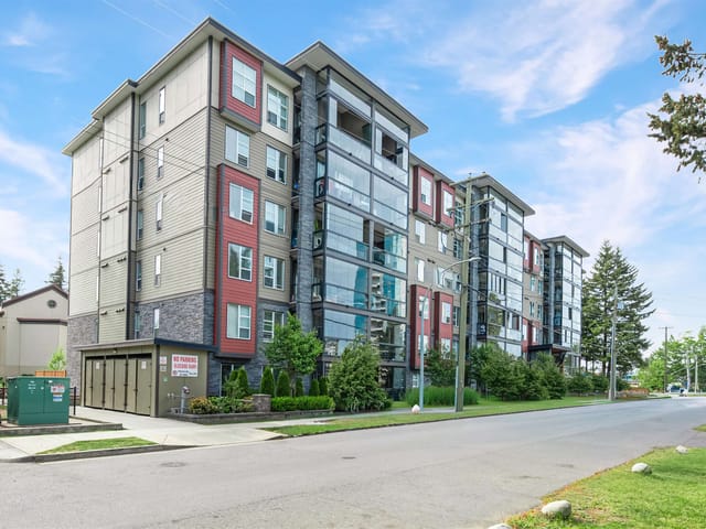 Apartment for sale in Abbotsford, Abbotsford, 303 2649 James Street, 263151304 | Realtylink.org
