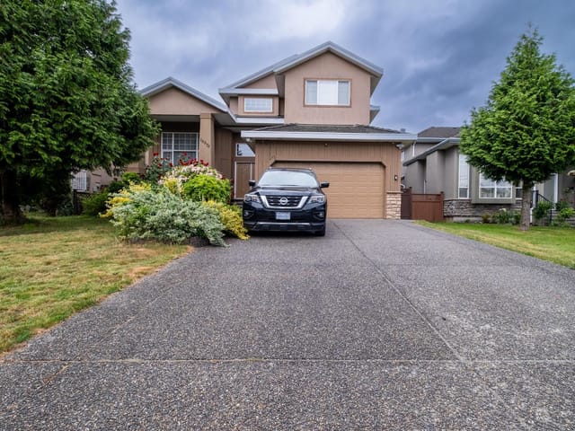 House for sale in Surrey, Surrey, 15075 66a Avenue, 263151334 | Realtylink.org