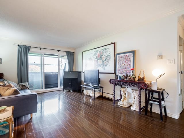Apartment for sale in Richmond, Richmond, 107 3411 Springfield Drive, 263151336 | Realtylink.org
