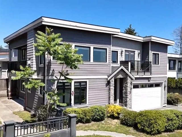 House for sale in White Rock, South Surrey White Rock, 15807 Buena Vista Avenue, 263151390 | Realtylink.org