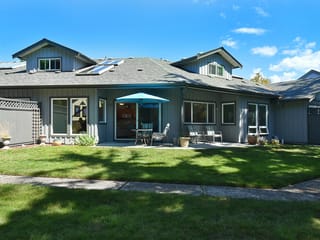 Townhouse for sale in Sechelt, Sunshine Coast, 11 5761 Wharf Avenue, 263151397 | Realtylink.org