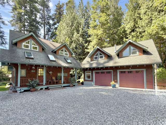 House for sale in Roberts Creek, Sunshine Coast, 3205 Beach Avenue, 263151405 | Realtylink.org
