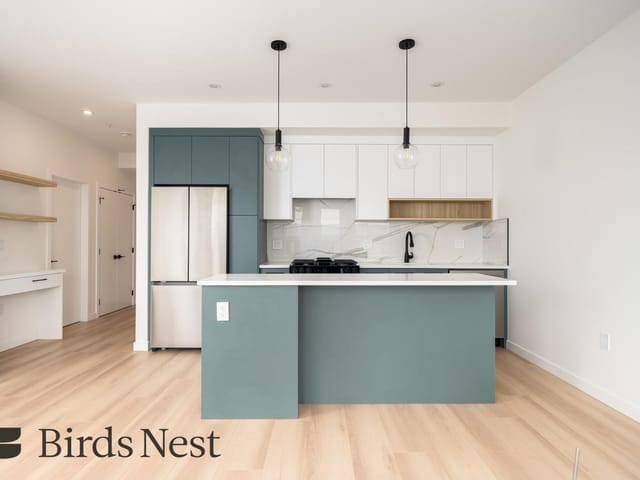 Apartment for rent in Surrey, Surrey, 513 6270 Gooseberry Drive, 263151417 | Realtylink.org