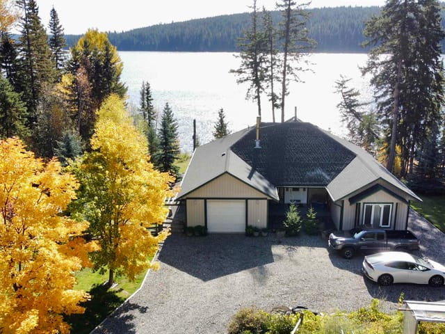 House for sale in Lac La Hache, 100 Mile House, 5798 Timothy Lake Road, 263151632 | Realtylink.org