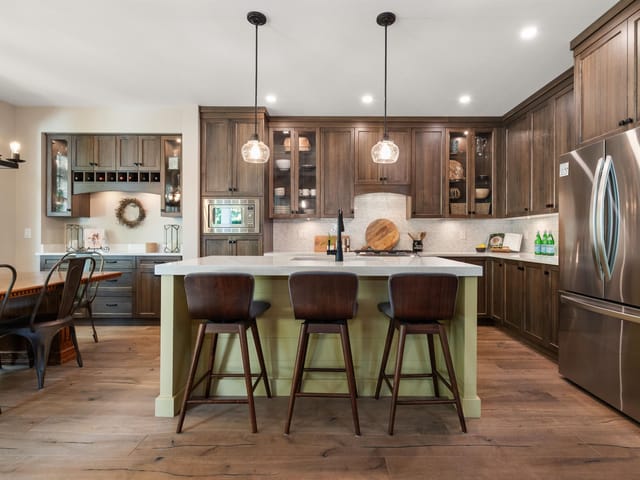 House for sale in Lindell Beach, Cultus Lake & Area, 43284 Water Mill Way, 263151756 | Realtylink.org