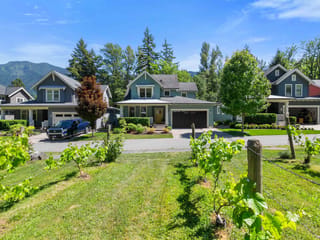 House for sale in Lindell Beach, Cultus Lake & Area, 43284 Water Mill Way, 263151756 | Realtylink.org