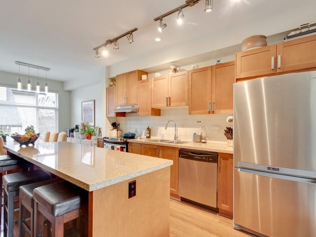 Townhouse for sale in North Vancouver, North Vancouver, 774 Orwell Street, 263151798 | Realtylink.org