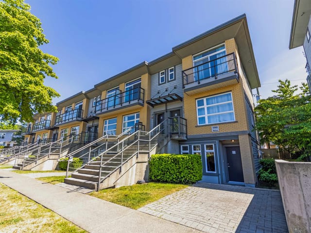 Townhouse for sale in Vancouver, Vancouver West, 101 5568 Kings Road, 263151979 | Realtylink.org
