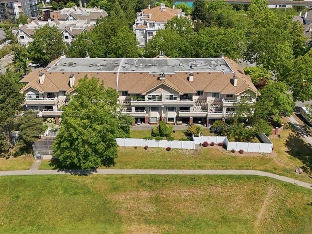 Apartment for sale in Burnaby, Burnaby South, 105 7231 Antrim Avenue, 263151983 | Realtylink.org