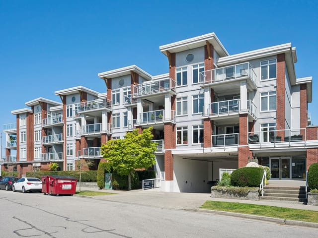 Apartment for sale in Richmond, Richmond, 305 4111 Bayview Street, 263152065 | Realtylink.org
