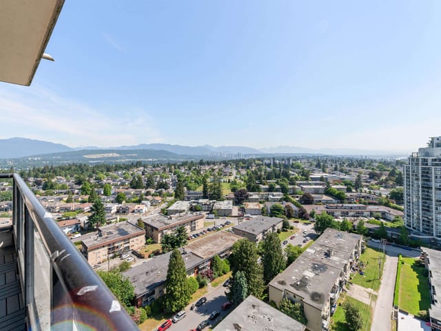 Apartment for sale in Burnaby, Burnaby South, 2403 7063 Hall Avenue, 263152101 | Realtylink.org