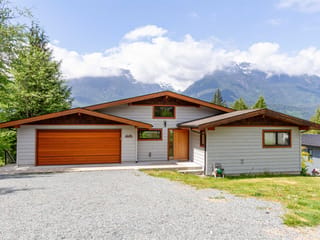 House for sale in Squamish, Squamish, 40427 Ayr Drive, 263152188 | Realtylink.org