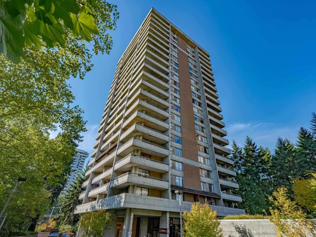 Apartment for sale in Burnaby, Burnaby North, 702 3771 Bartlett Court, 263152235 | Realtylink.org