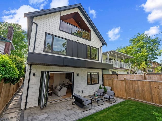 1/2 Duplex for sale in Vancouver, Vancouver East, 2 6318 Sophia Street, 263152253 | Realtylink.org