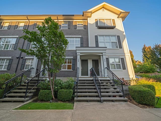 Townhouse for sale in Surrey, South Surrey White Rock, 12 2469 164 Street, 263152261 | Realtylink.org