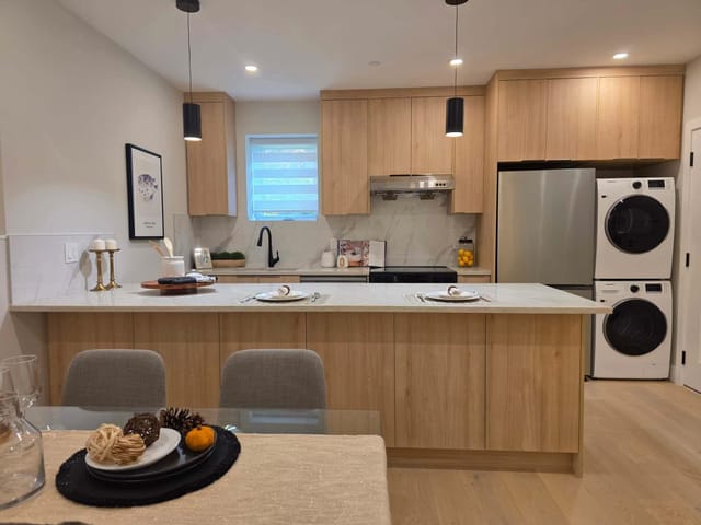 1/2 Duplex for sale in Vancouver, Vancouver East, 2168 Adanac Street, 263152302 | Realtylink.org